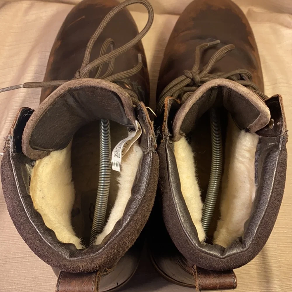 UGG stamp sz13